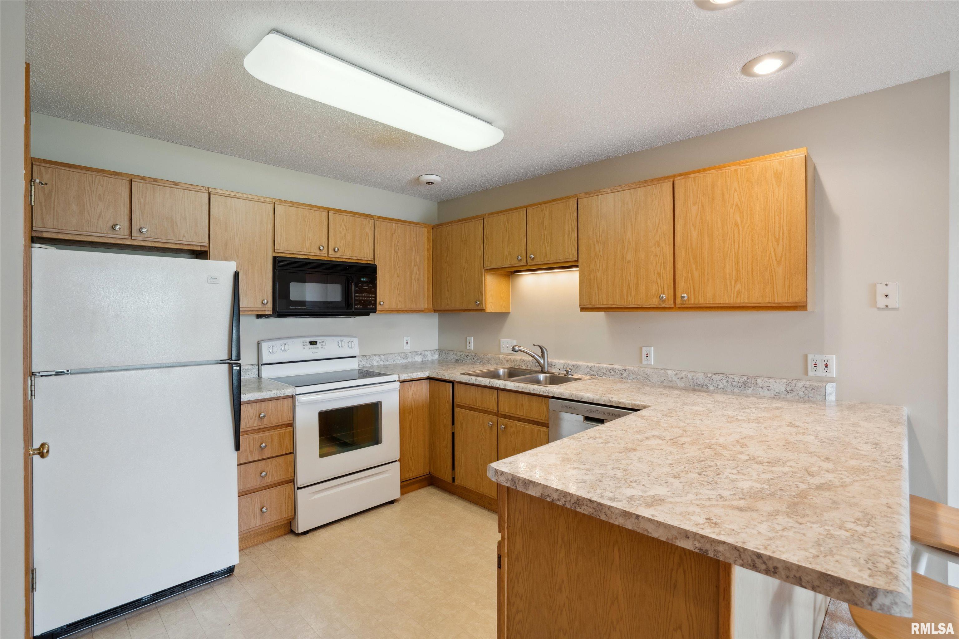 4165 Mallard Court #11, Bettendorf, Iowa image 7