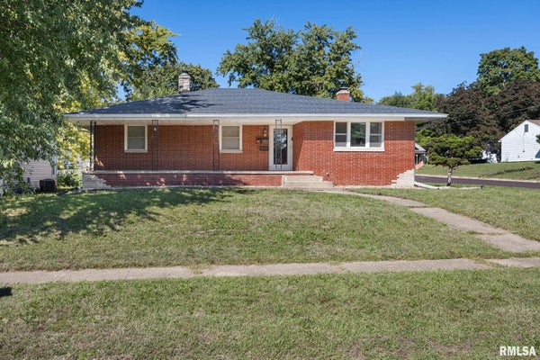 1313 MATILDA ST, PEKIN, IL 61554 - Image 65d8a39745b5b51de4b5aa8f7111fedd/886073513