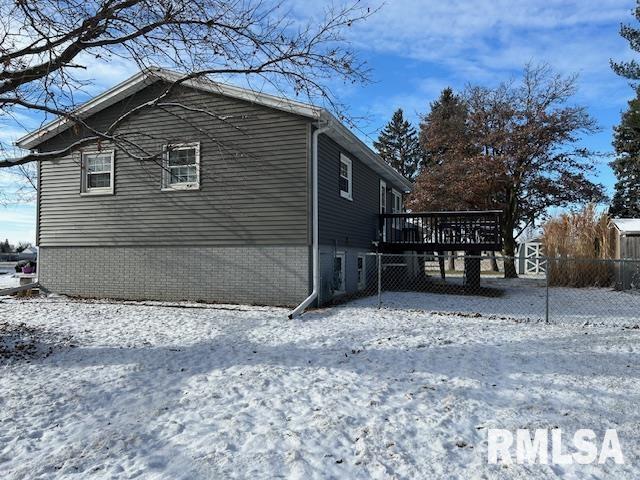 902 14th Avenue Northwest, Clinton, Iowa image 4