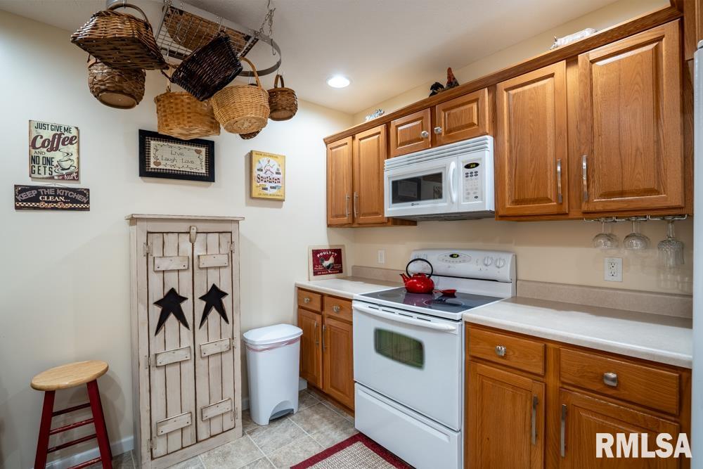 1804 Bridge Street, Marion, Illinois image 9