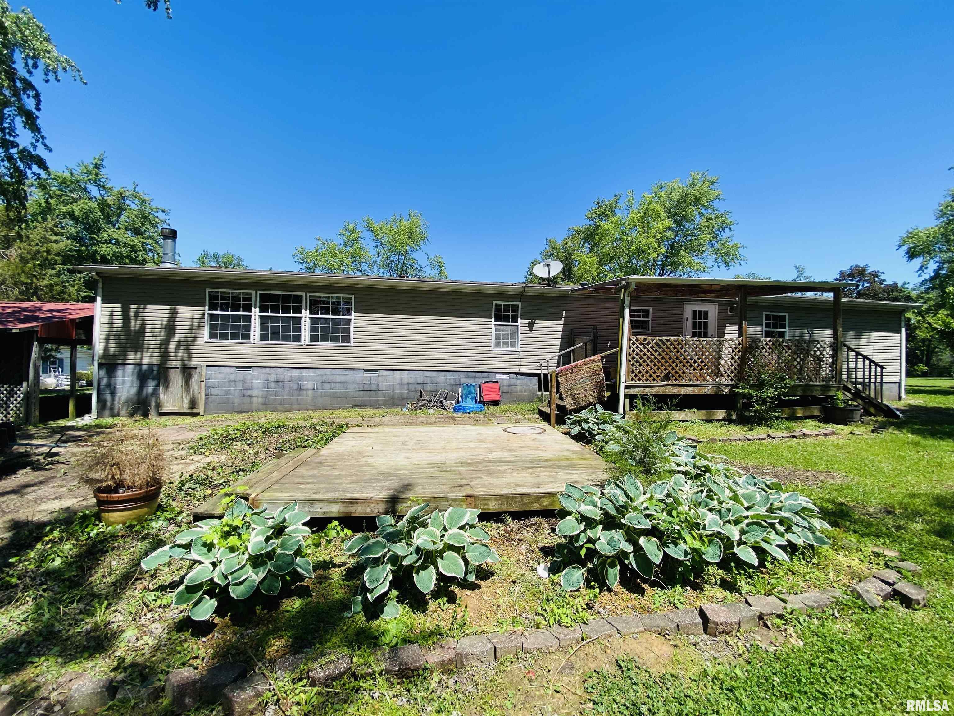 2413 North Street, Harrisburg, Illinois image 3