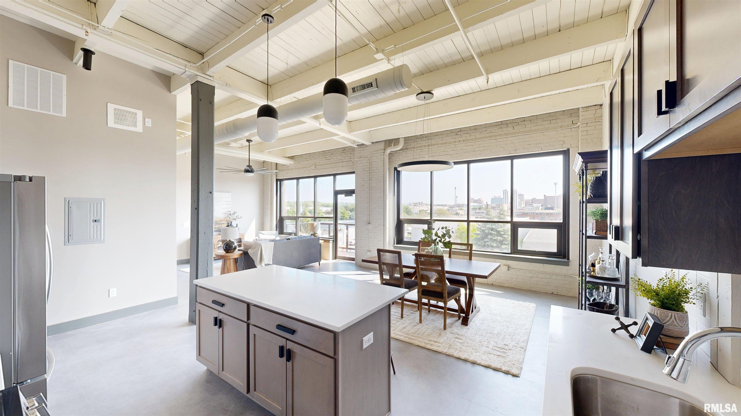 1001 SW Adams Street #304, Peoria, Illinois image 3