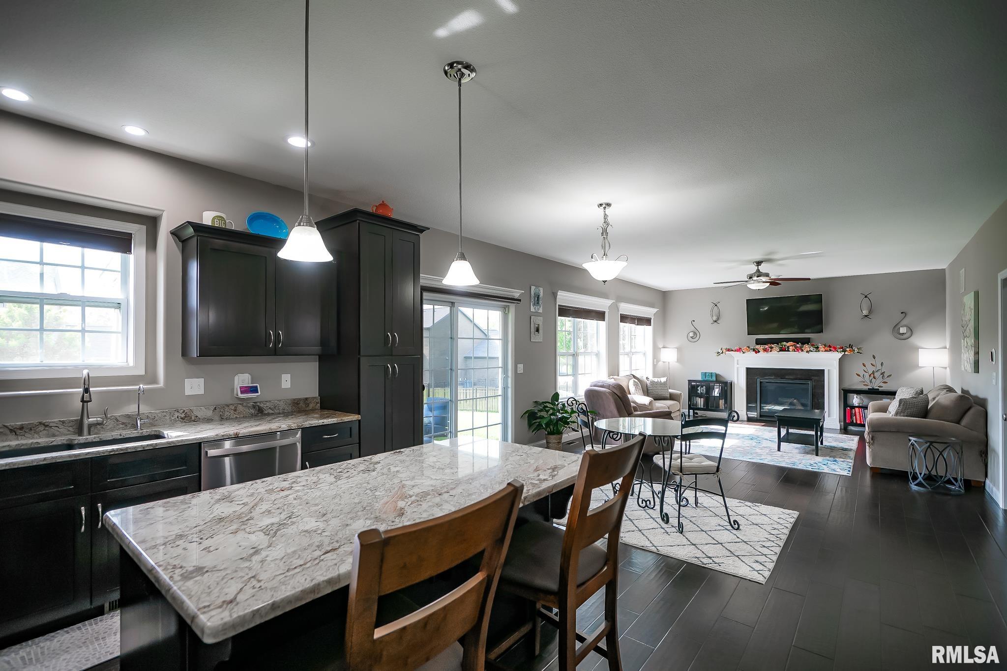 11401 N Sycamore Creek Drive, Dunlap, Illinois image 23