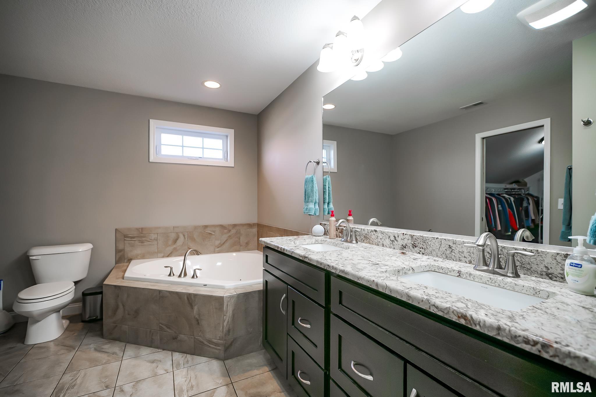 11401 N Sycamore Creek Drive, Dunlap, Illinois image 48