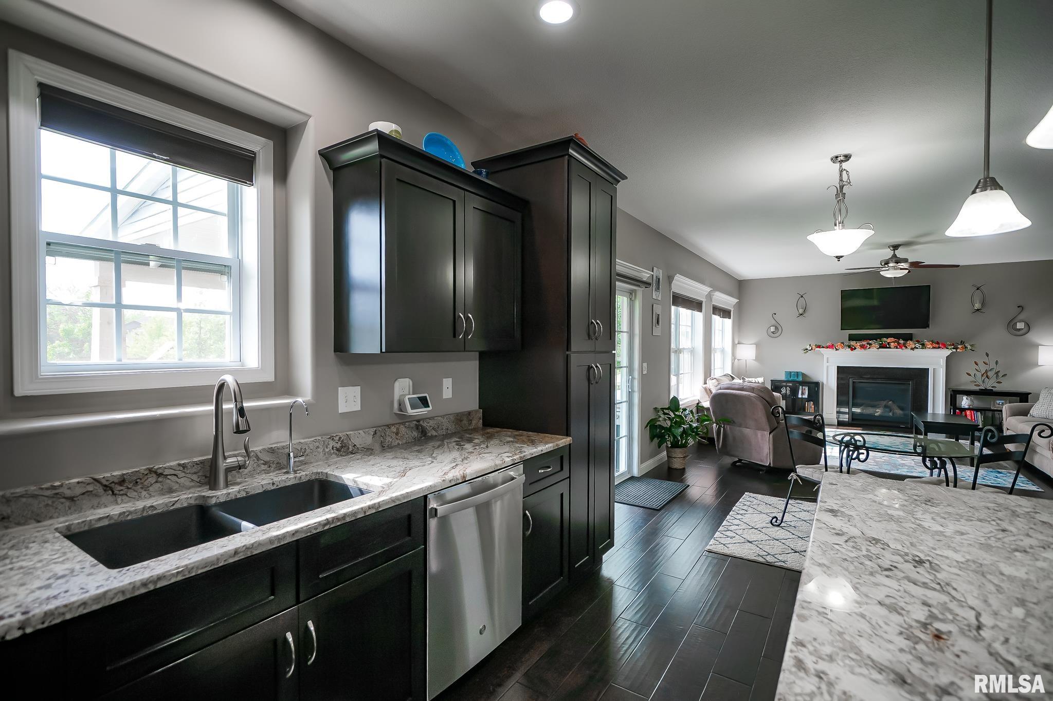 11401 N Sycamore Creek Drive, Dunlap, Illinois image 25