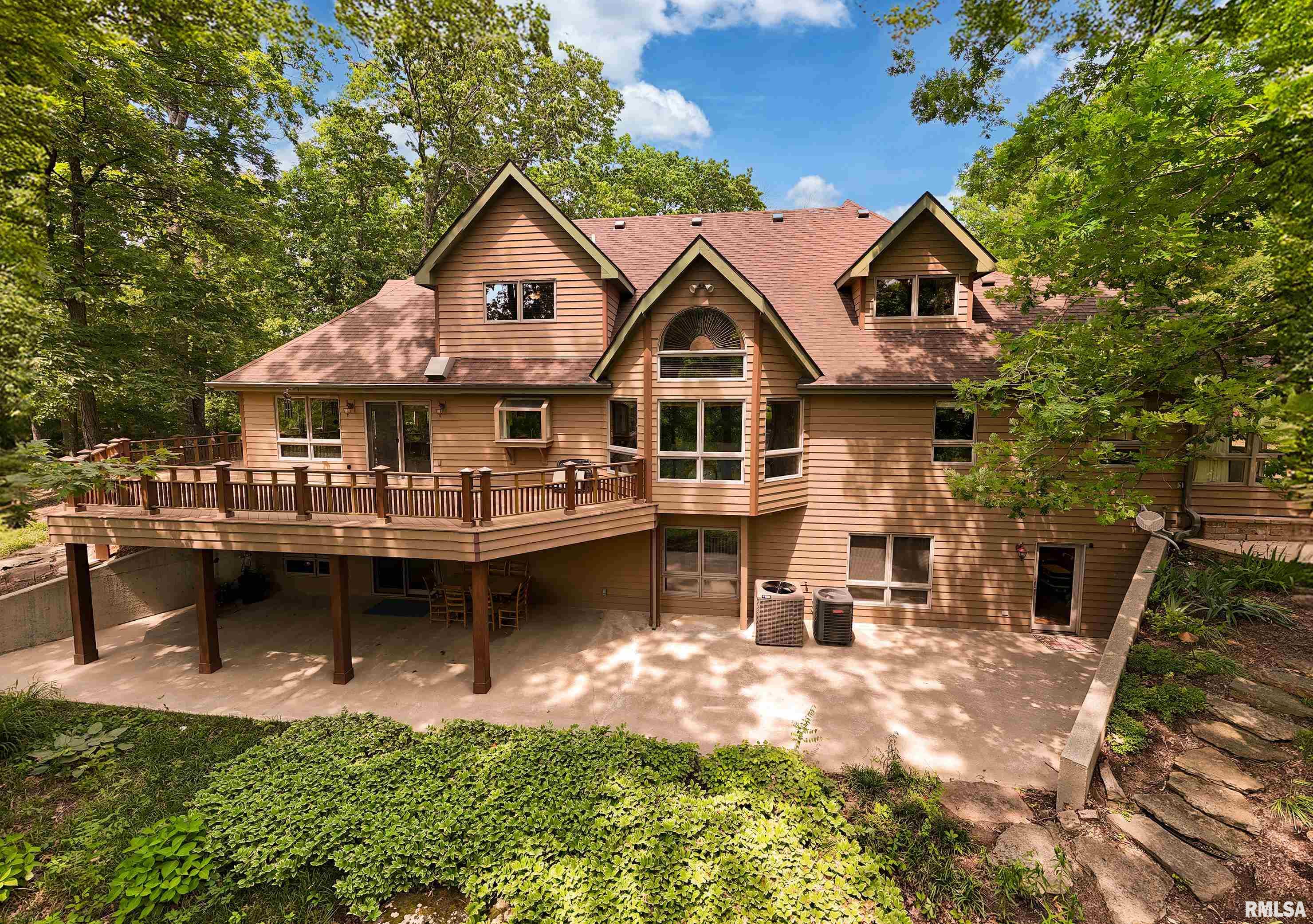 9 White Deer Run, Makanda, Illinois image 3