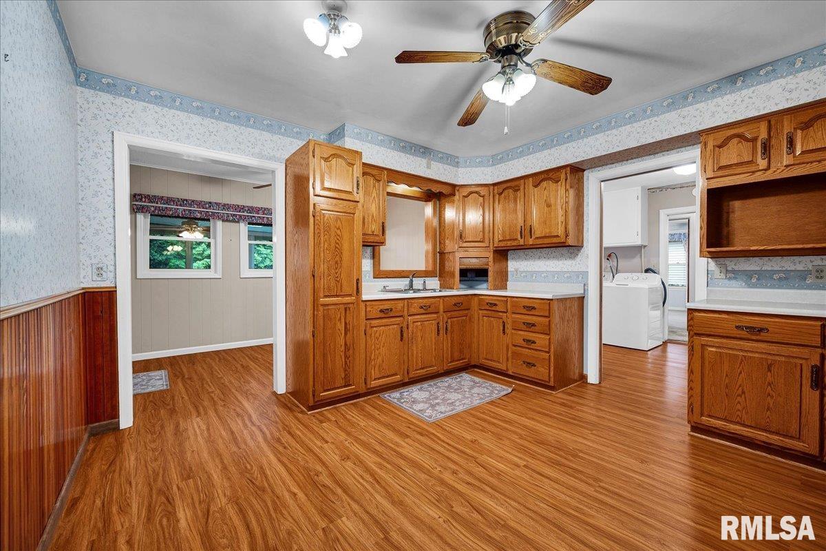 212 W Florence Avenue, Peoria, Illinois image 8