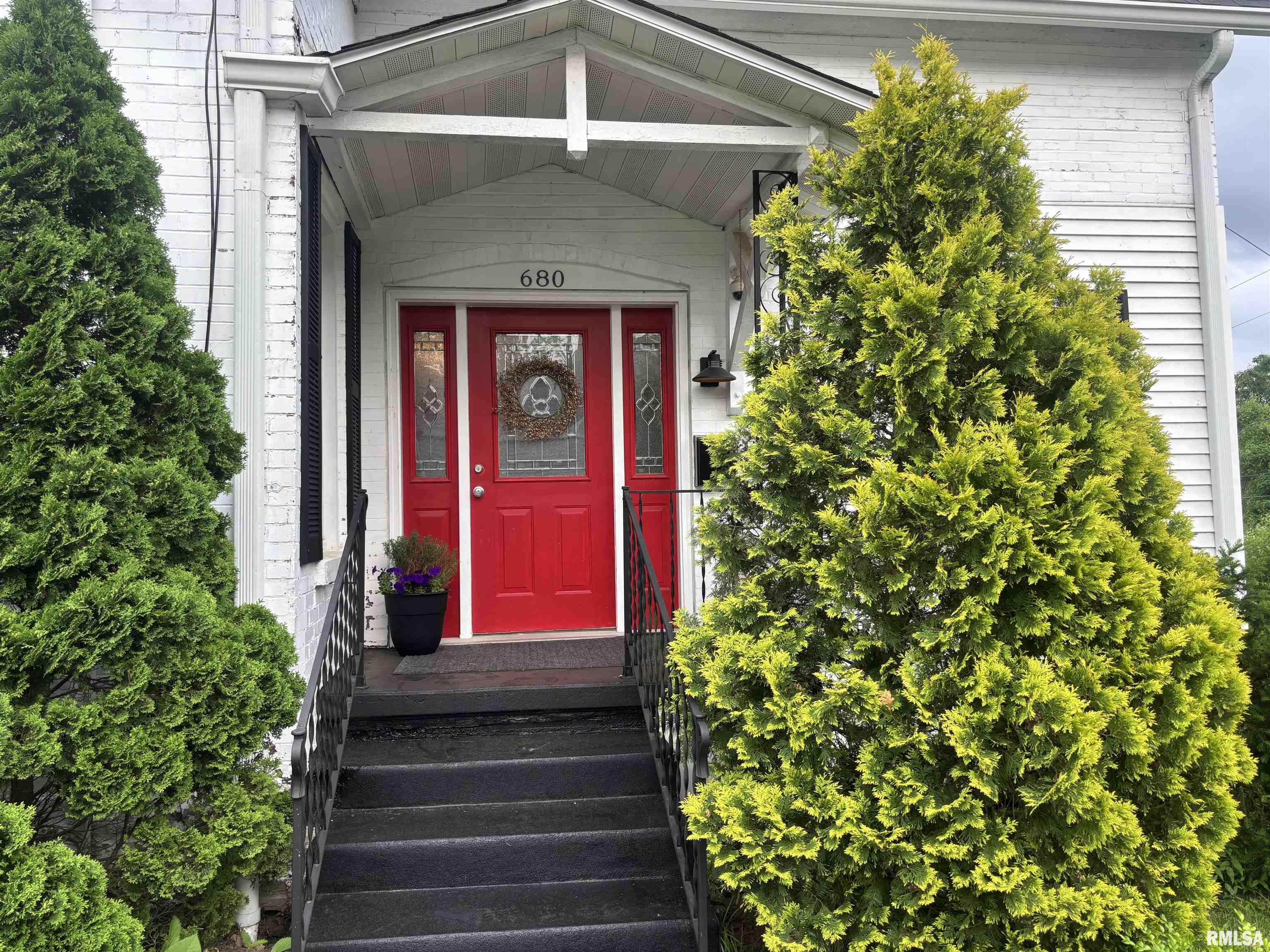 680 Stratton Street, Chesterfield, Illinois image 2