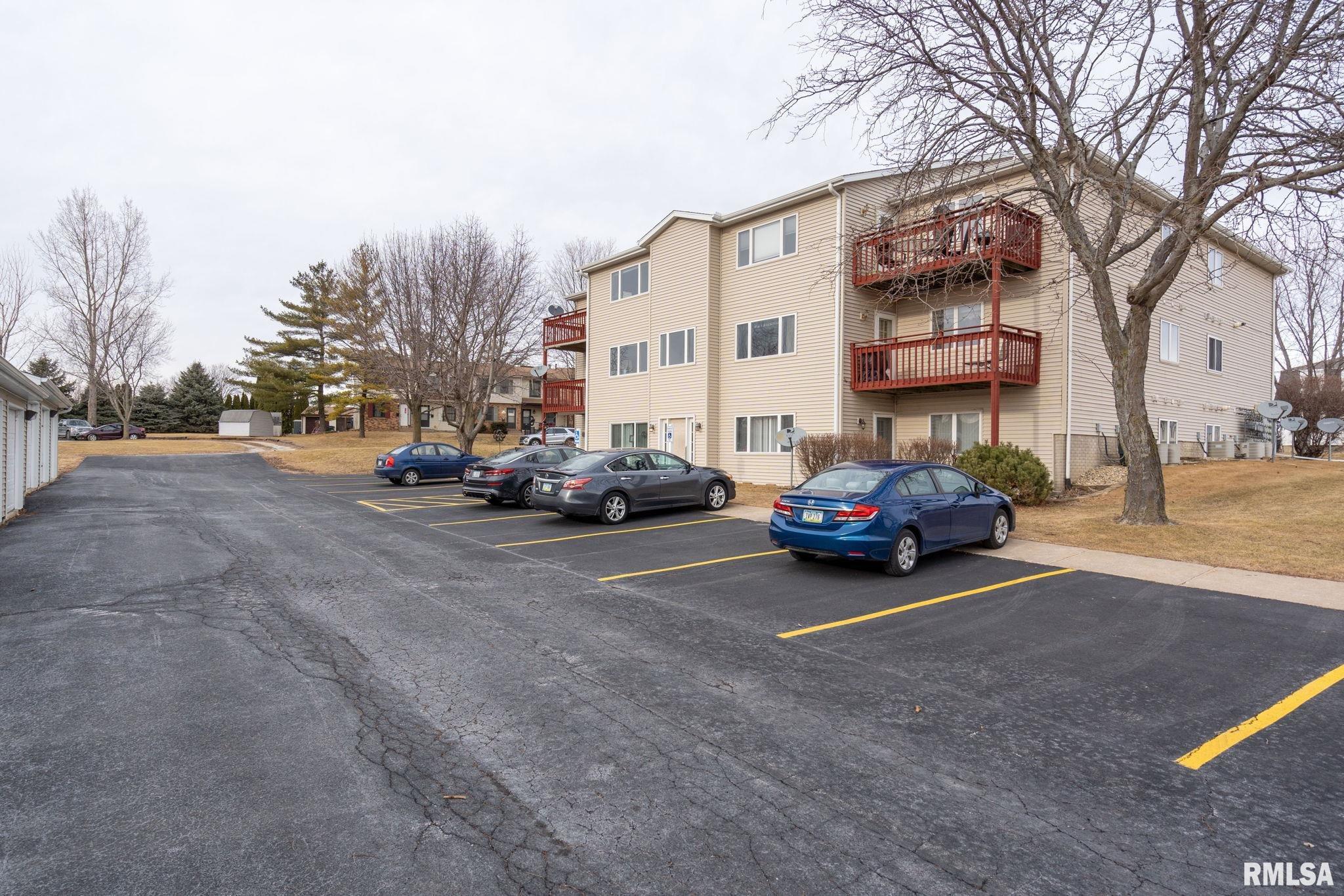 2413 W 54th Street #6, Davenport, Iowa image 19