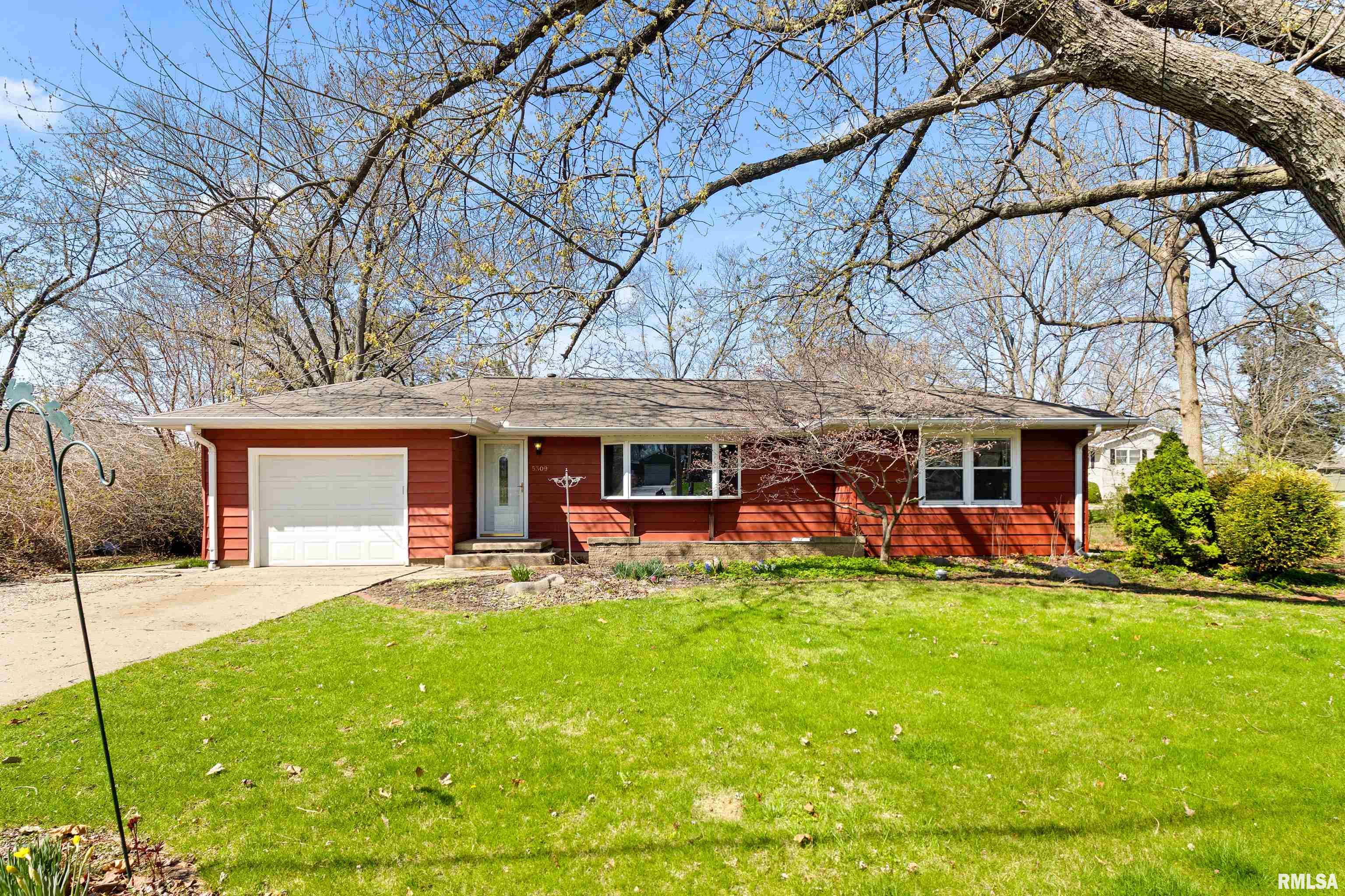 5309 N Sherwood Avenue, Peoria, Illinois image 1