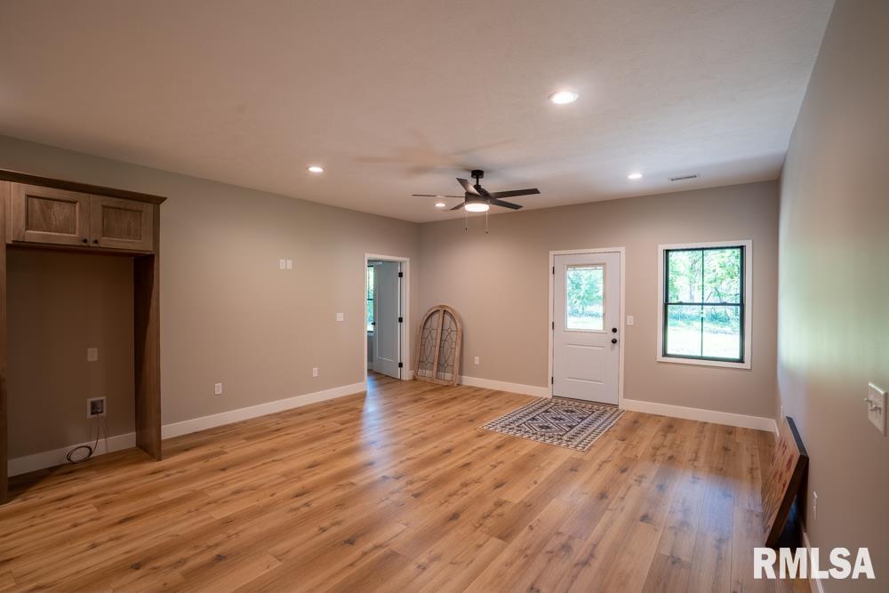 207 Rowatt Street, Cambria, Illinois image 8