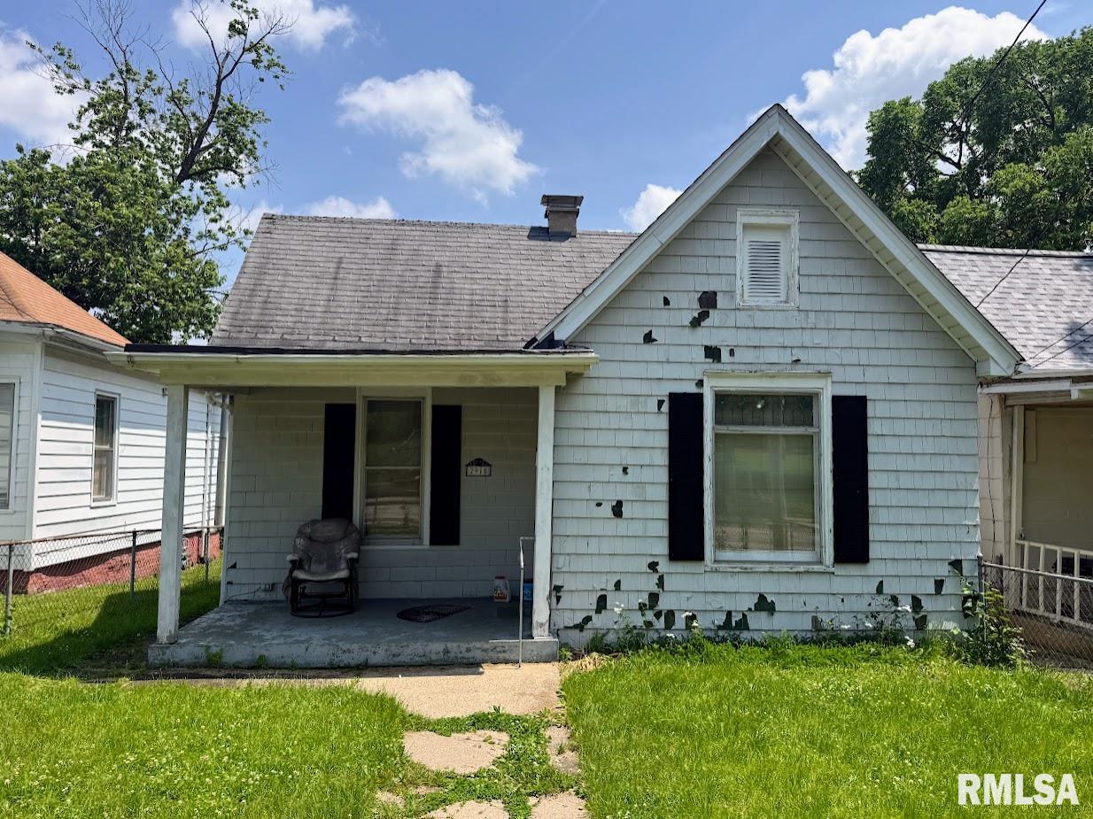 2918 NE Madison Avenue, Peoria, Illinois image 1