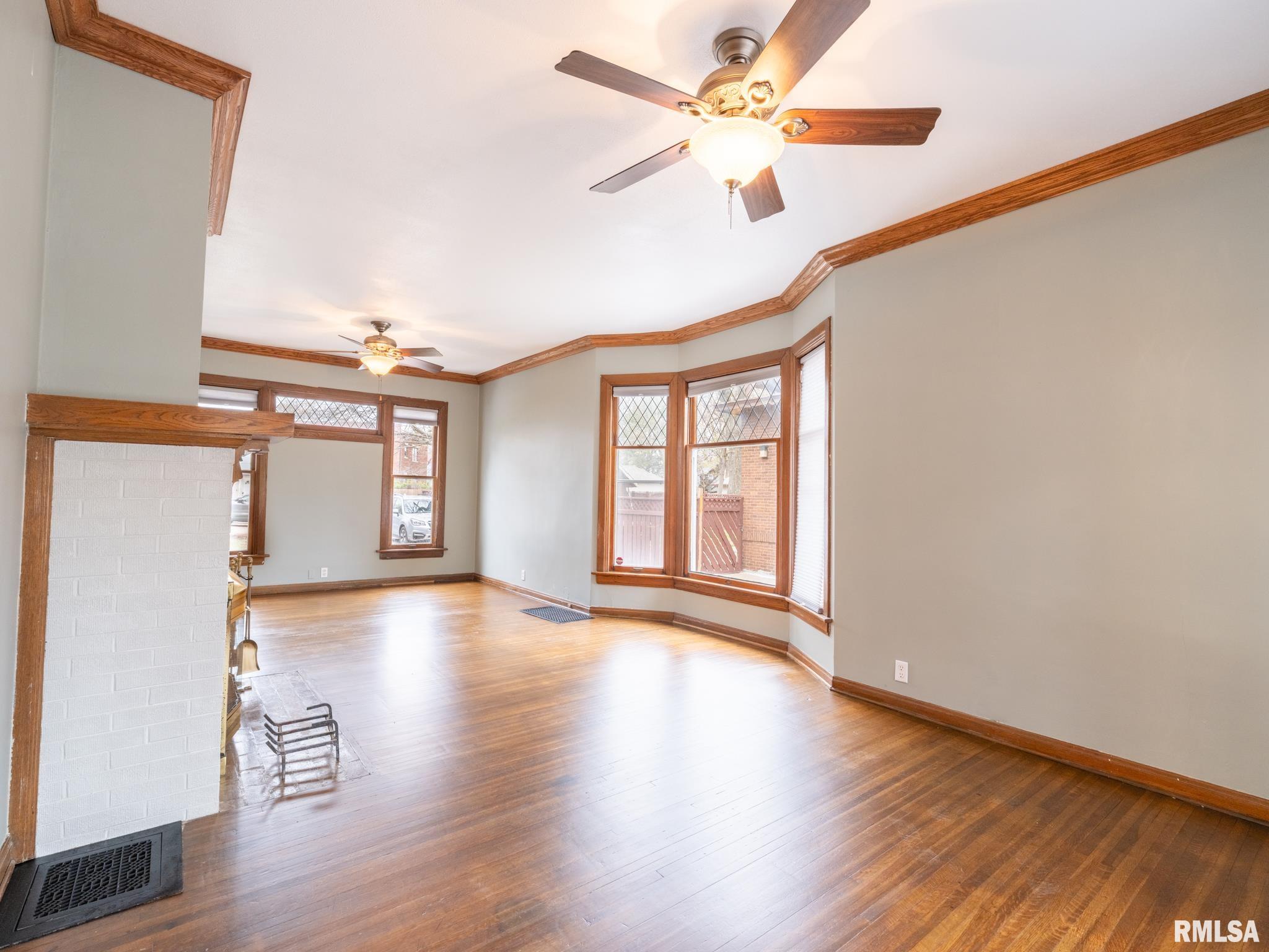 943 NE Glen Oak Avenue, Peoria, Illinois image 30