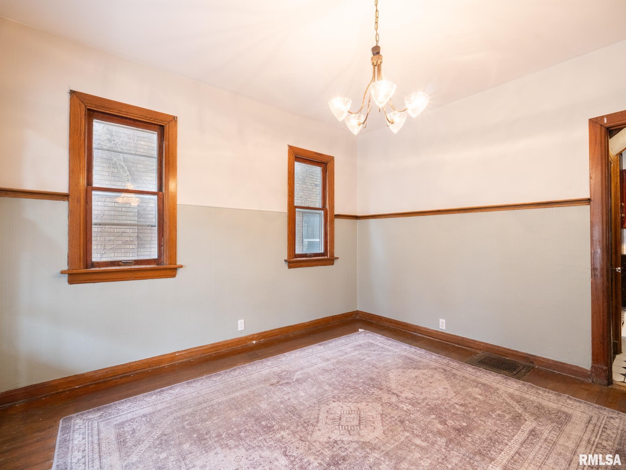 943 NE Glen Oak Avenue, Peoria, Illinois image 26