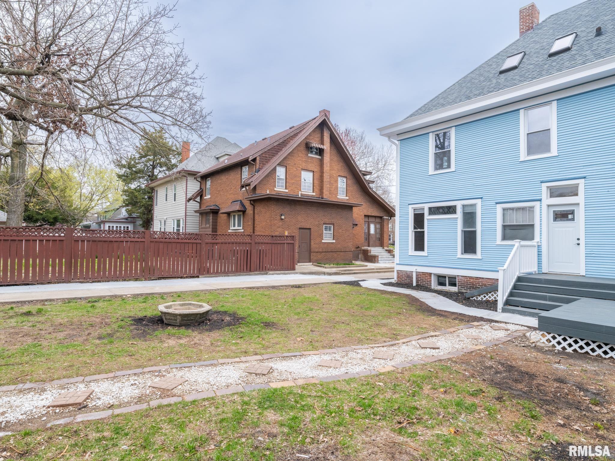 943 NE Glen Oak Avenue, Peoria, Illinois image 21