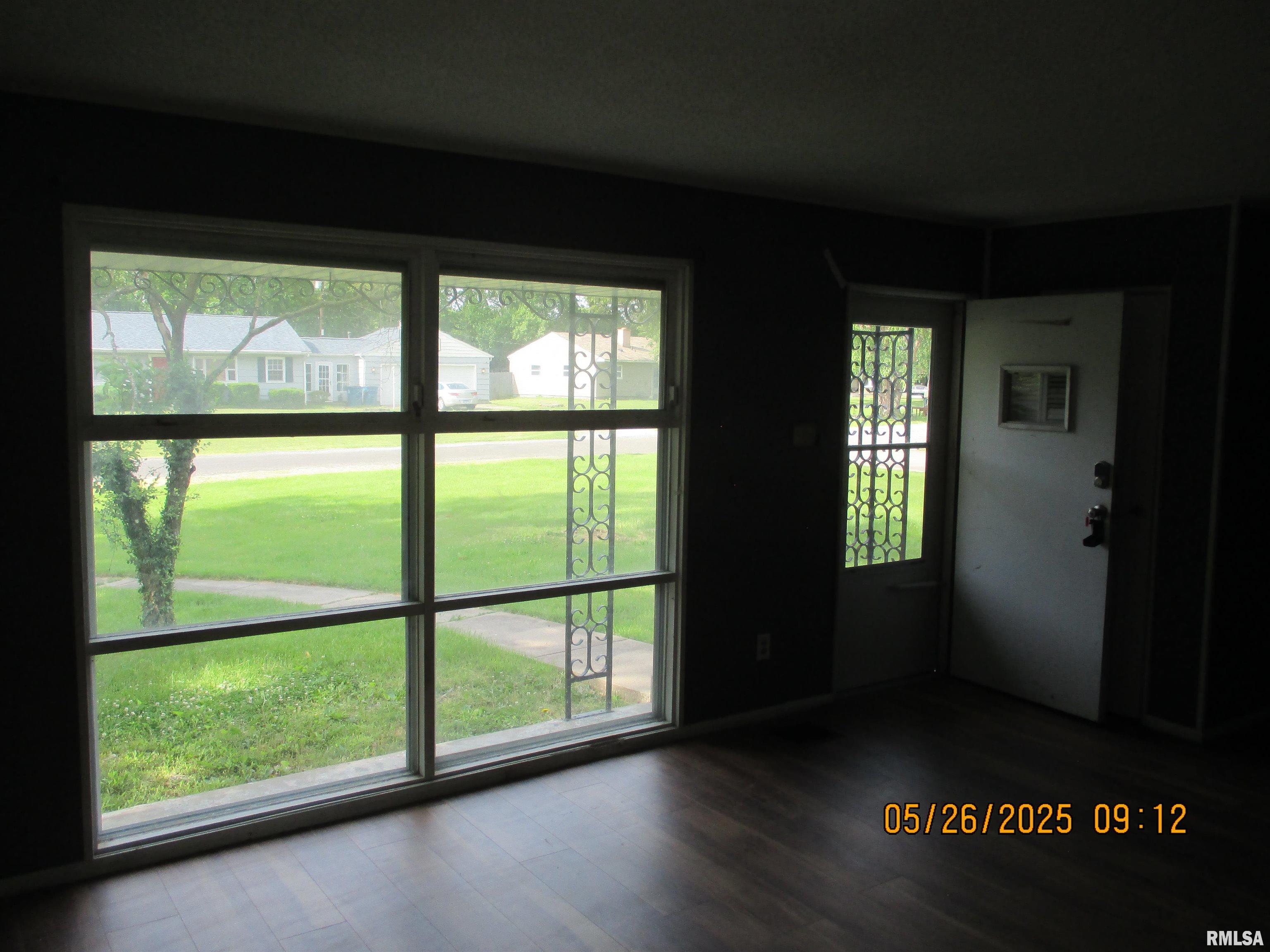 44 S Edgewood Lane, Centralia, Illinois image 3