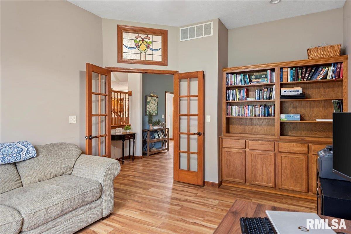 7510 Southport Lane, Springfield, Illinois image 11