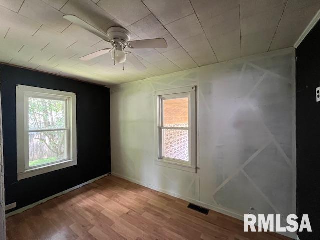 475 Holt Street, Vergennes, Illinois image 2