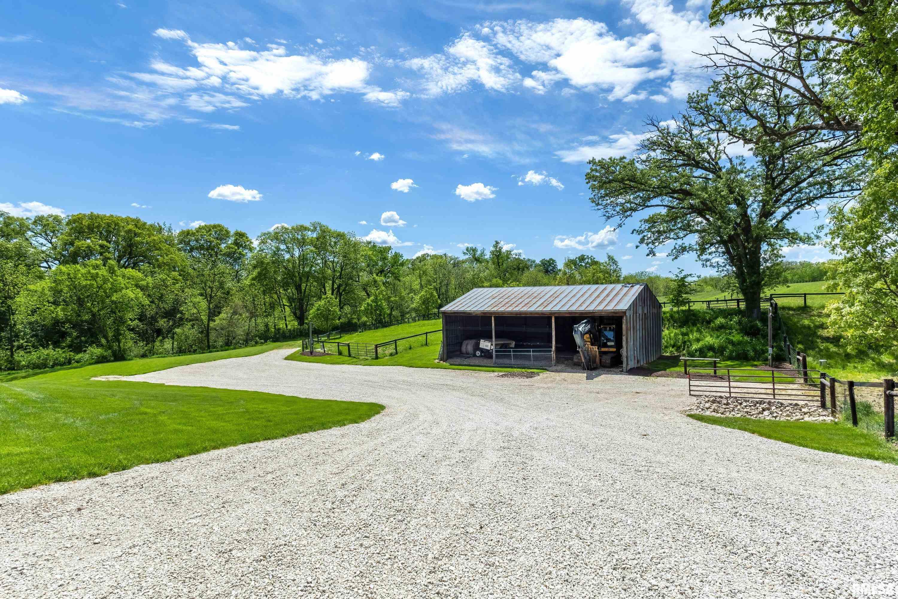 5122 230th Street North, Port Byron, Illinois image 47