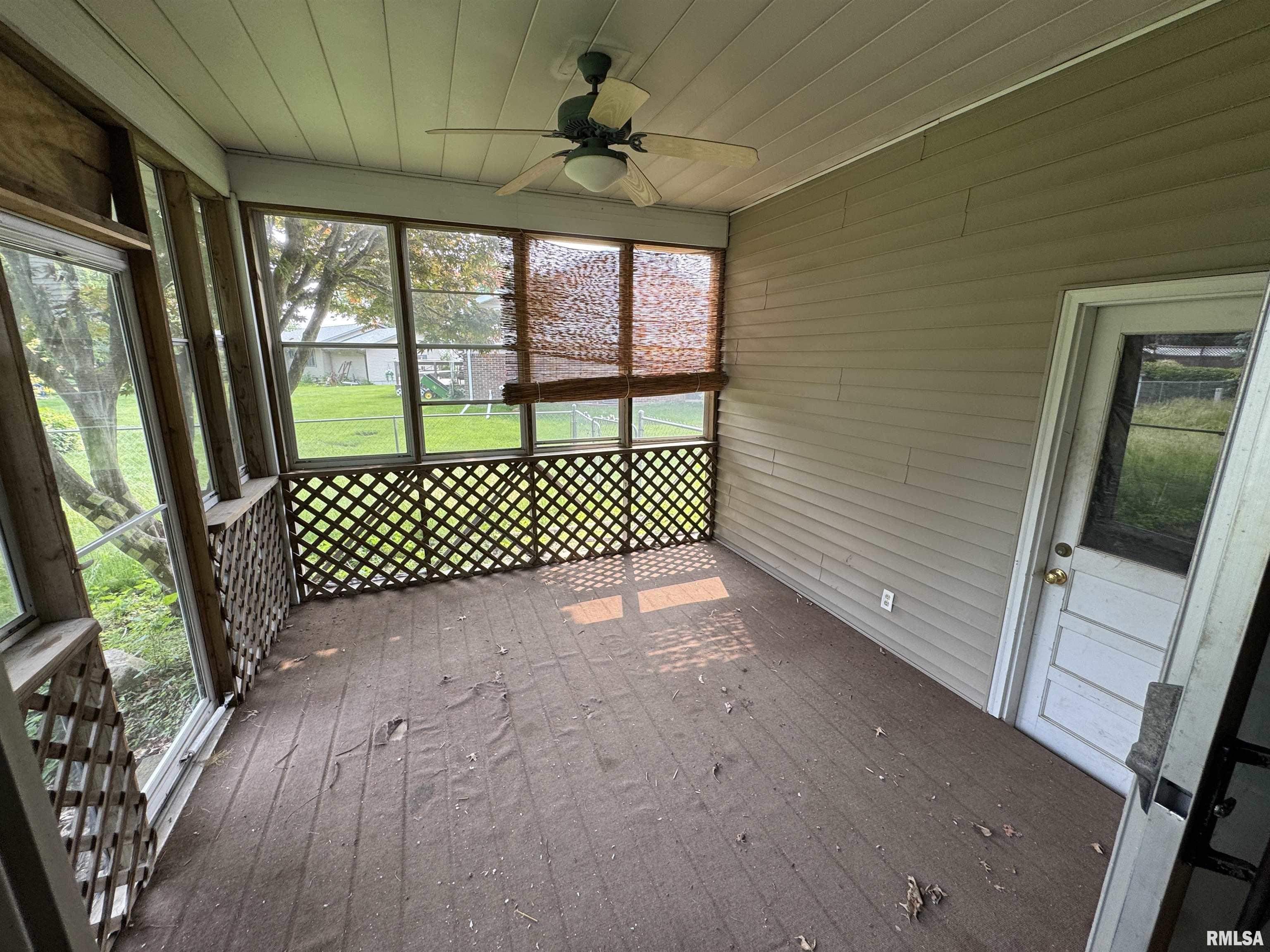 4267 Evergreen Drive, Galesburg, Illinois image 15