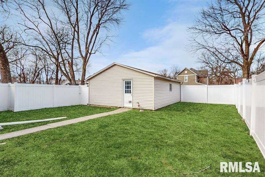 1707 28th Avenue, Moline, Illinois image 19