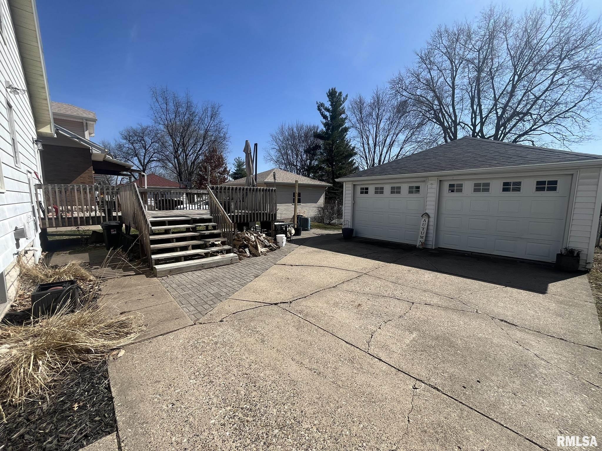 2230 Oak Street, Quincy, Illinois image 2