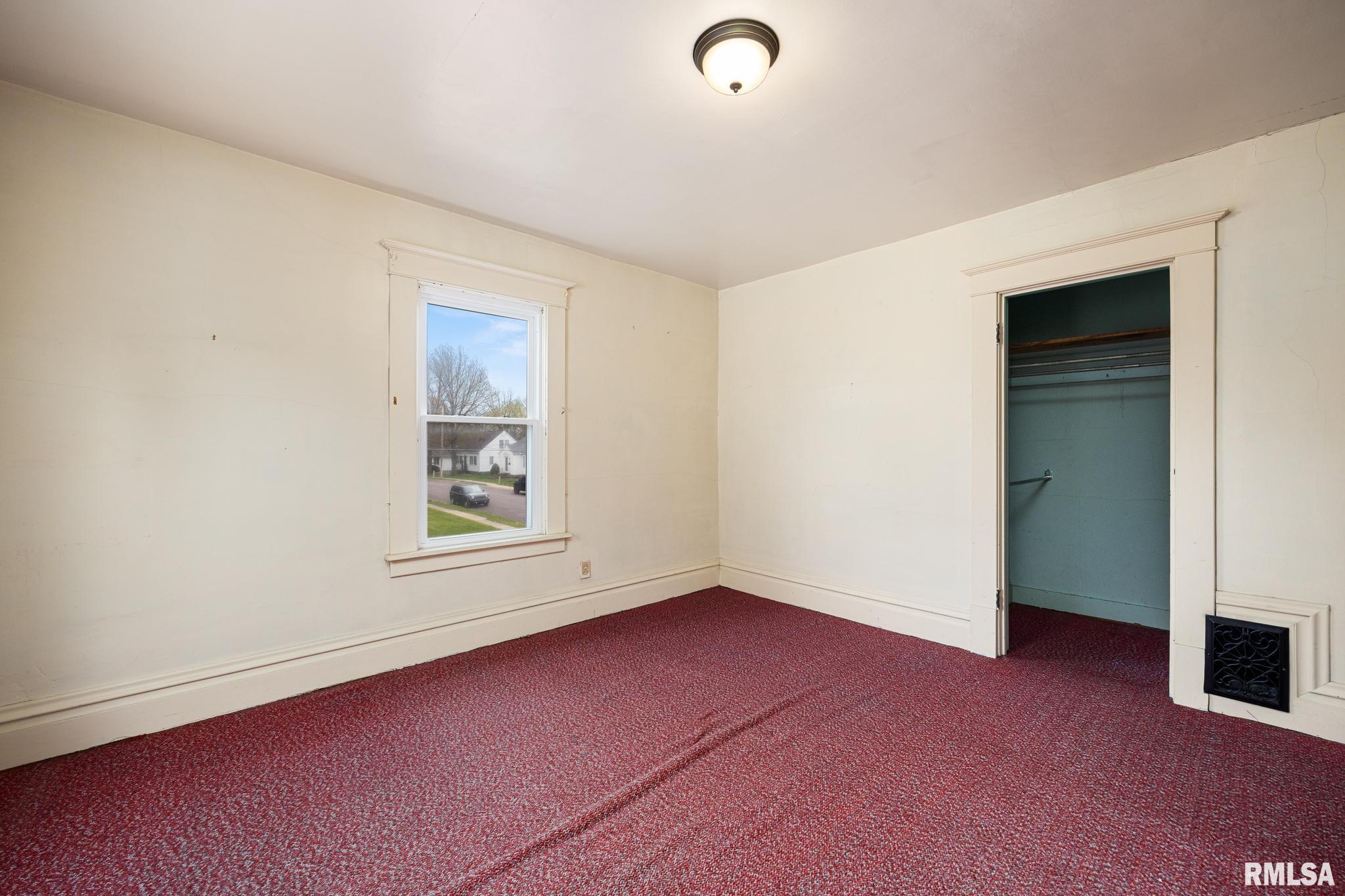 308 S Pine Street, Washington, Illinois image 19