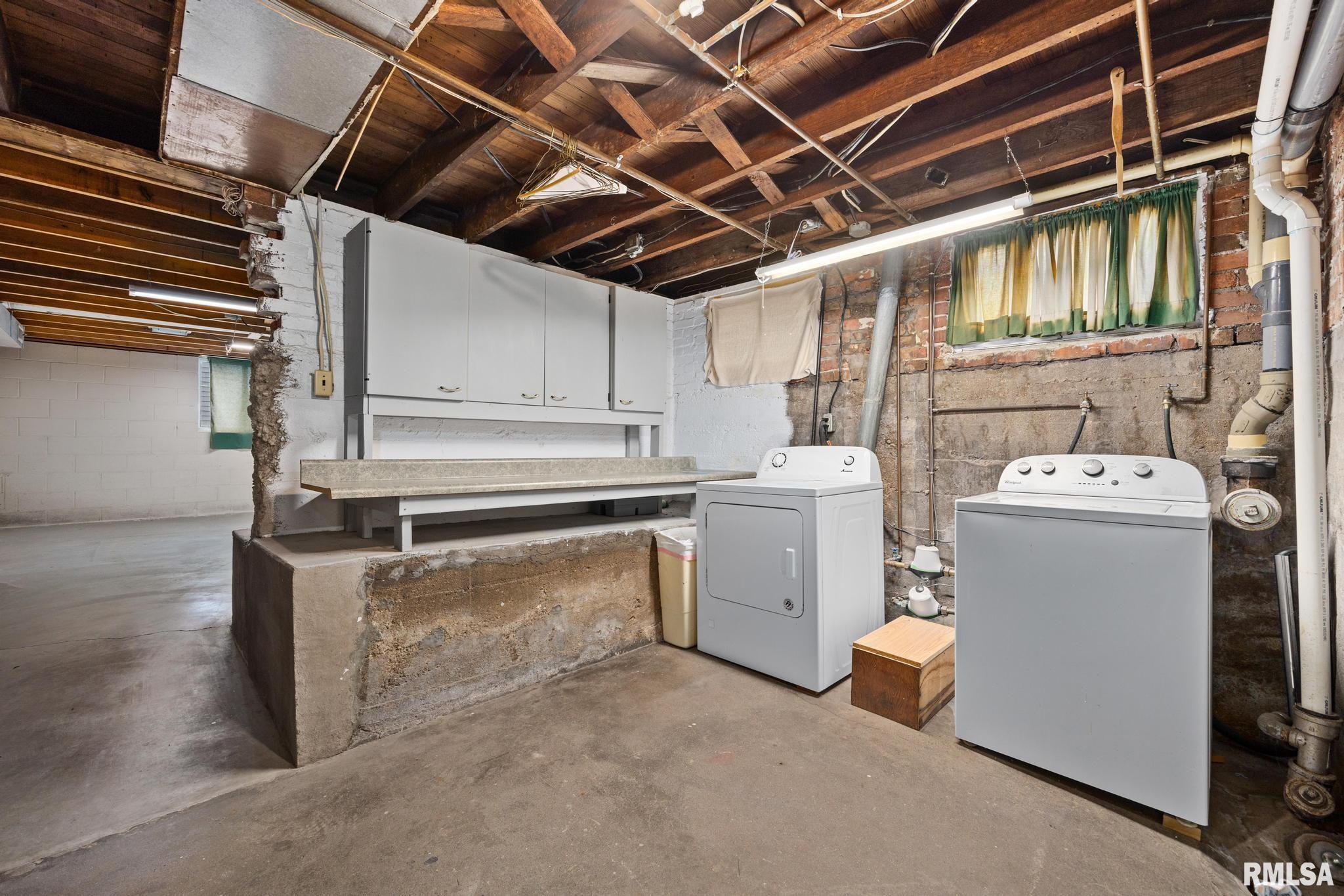 308 S Pine Street, Washington, Illinois image 25