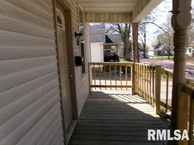 320 Walnut Street, Pekin, Illinois image 3