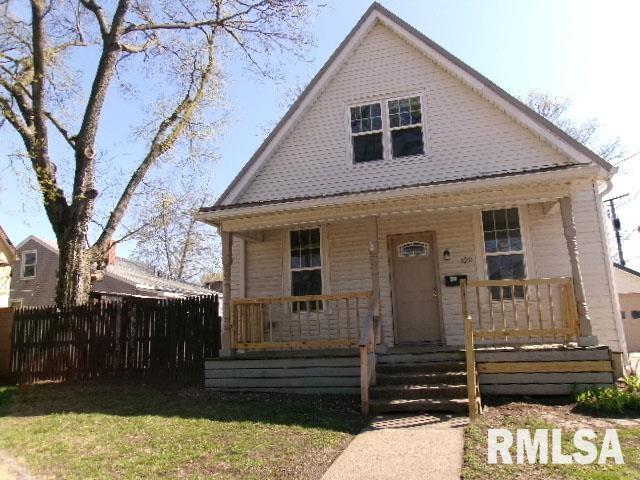 320 Walnut Street, Pekin, Illinois image 1