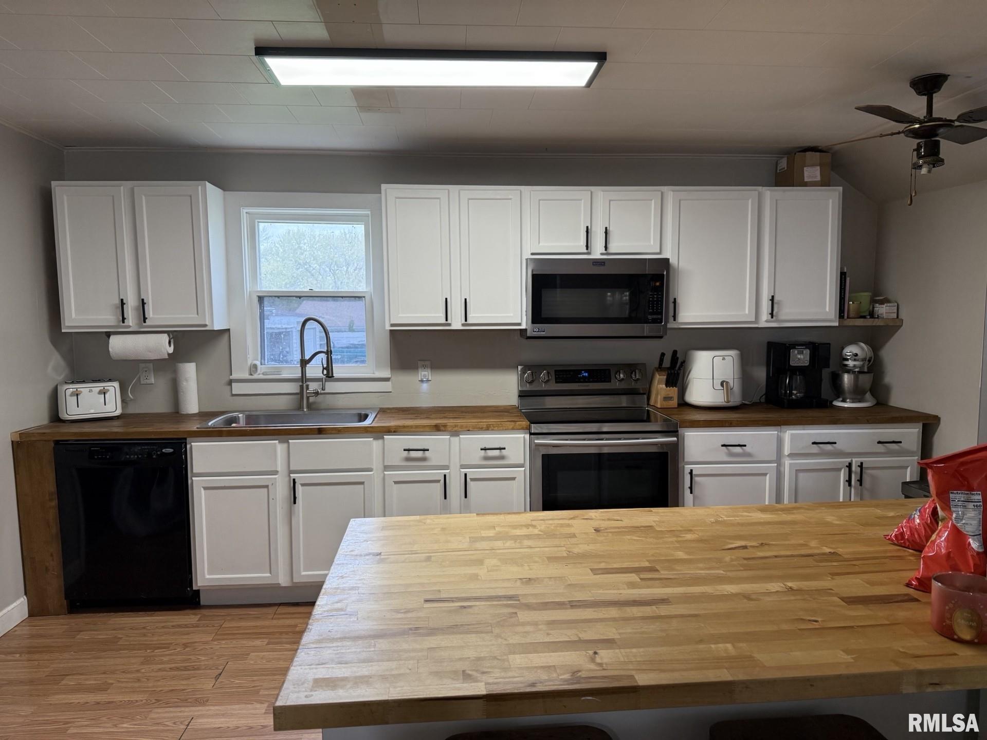 200 Blaine Street, Biggsville, Illinois image 3