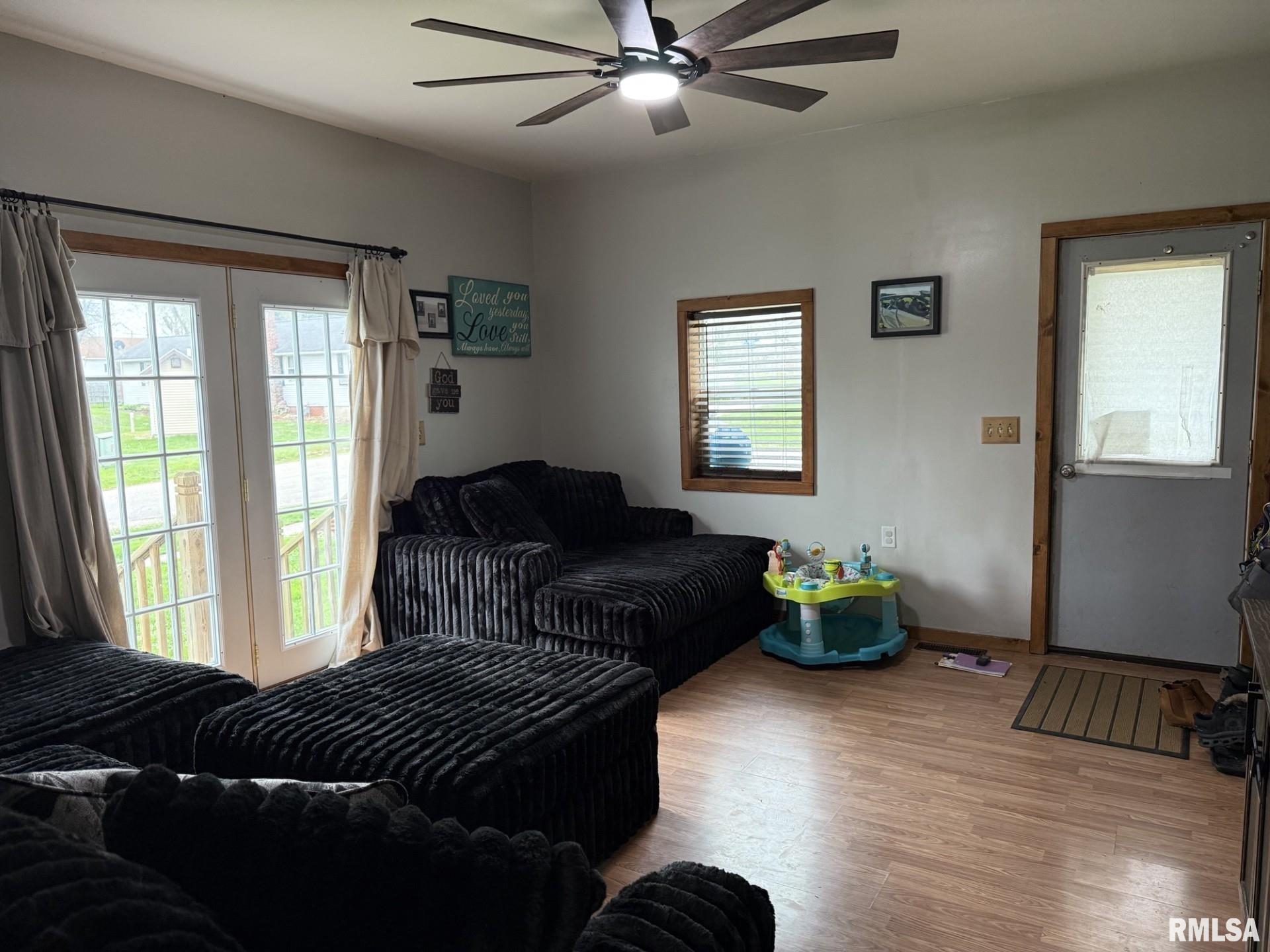 200 Blaine Street, Biggsville, Illinois image 10