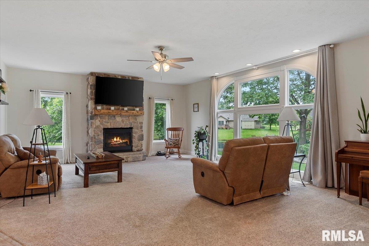 142 Lilac Lane, Chatham, Illinois image 23