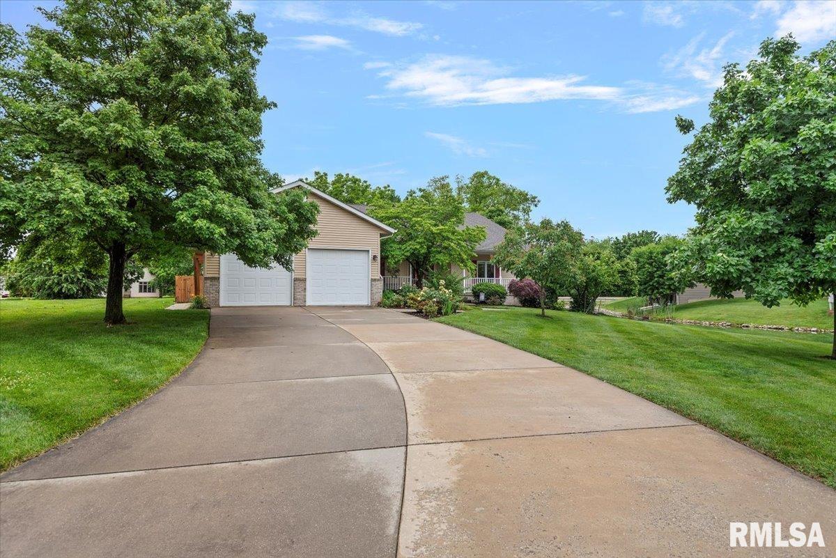 142 Lilac Lane, Chatham, Illinois image 5