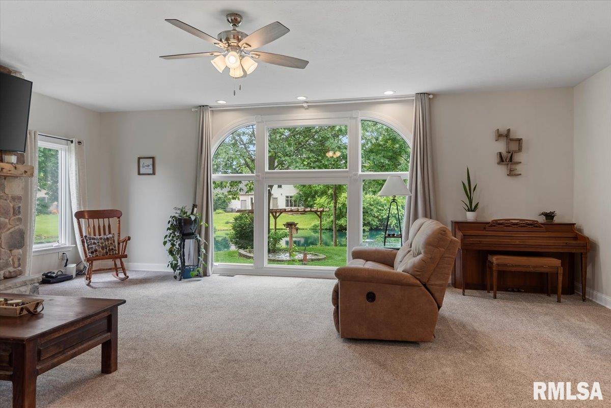 142 Lilac Lane, Chatham, Illinois image 24