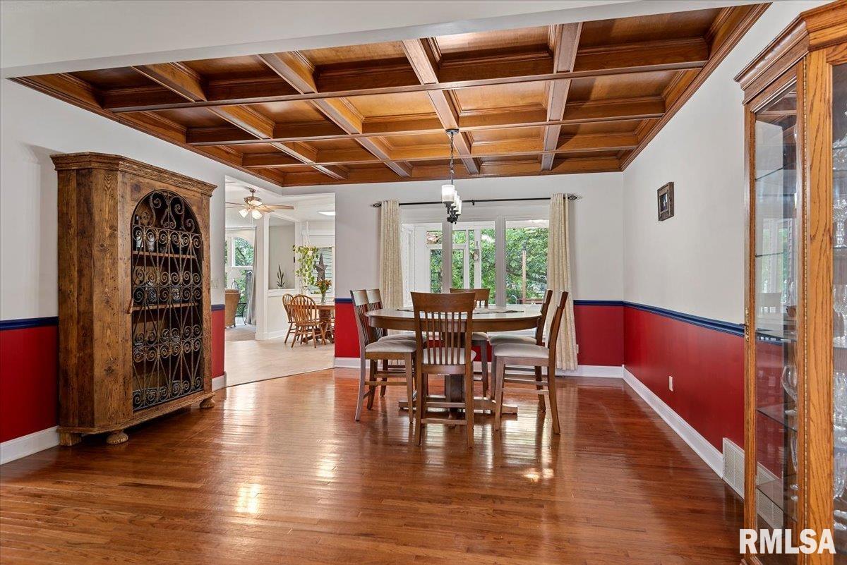 142 Lilac Lane, Chatham, Illinois image 8