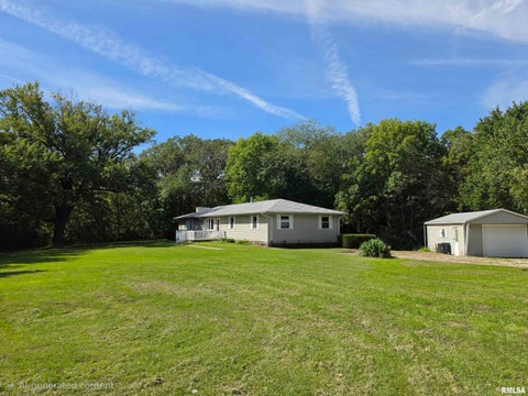Homes For Sale - 2752 180th Street<br/> Galesburg, IL 61401