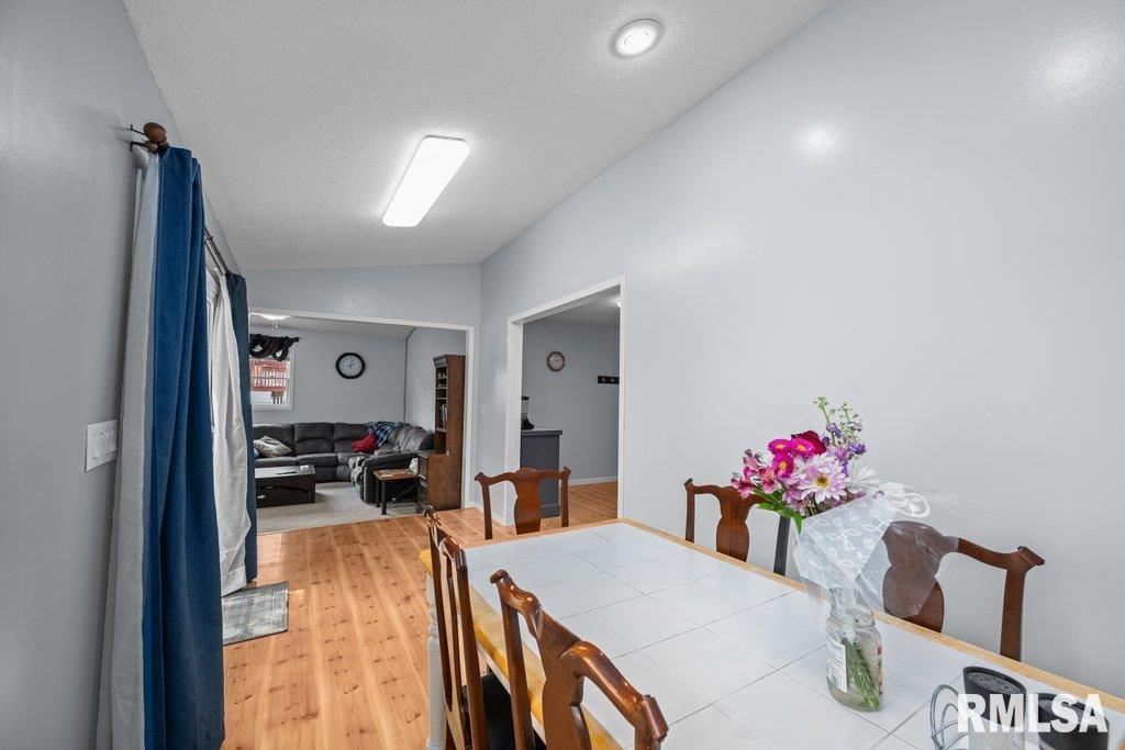2303 Pinehurst Street, Bettendorf, Iowa image 11
