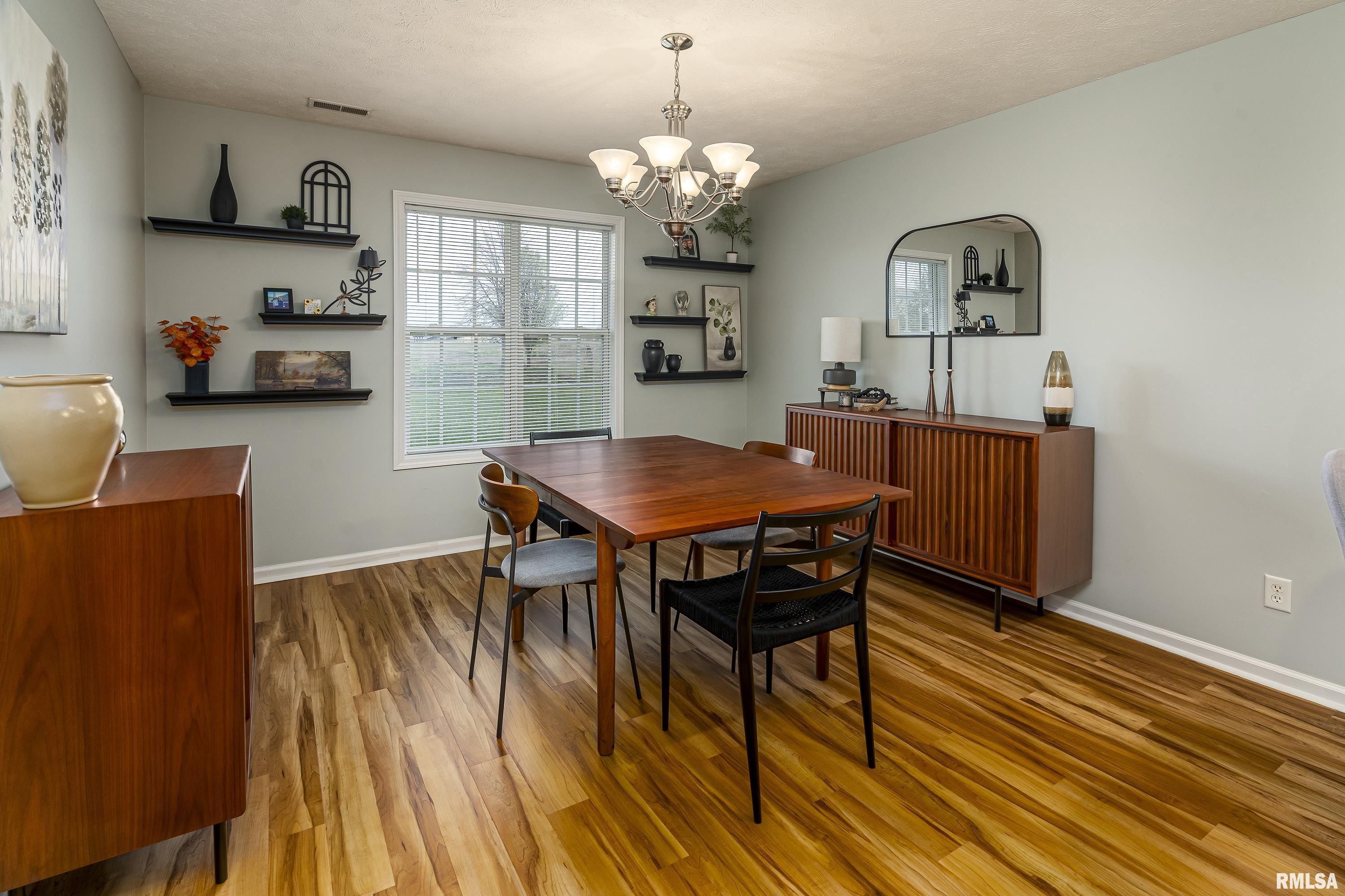 659 Lake Harbor Drive, Marion, Illinois image 14