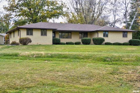 Homes For Sale - 113 Valentine Place<br/> Mcdonough County, Colchester, IL 62326