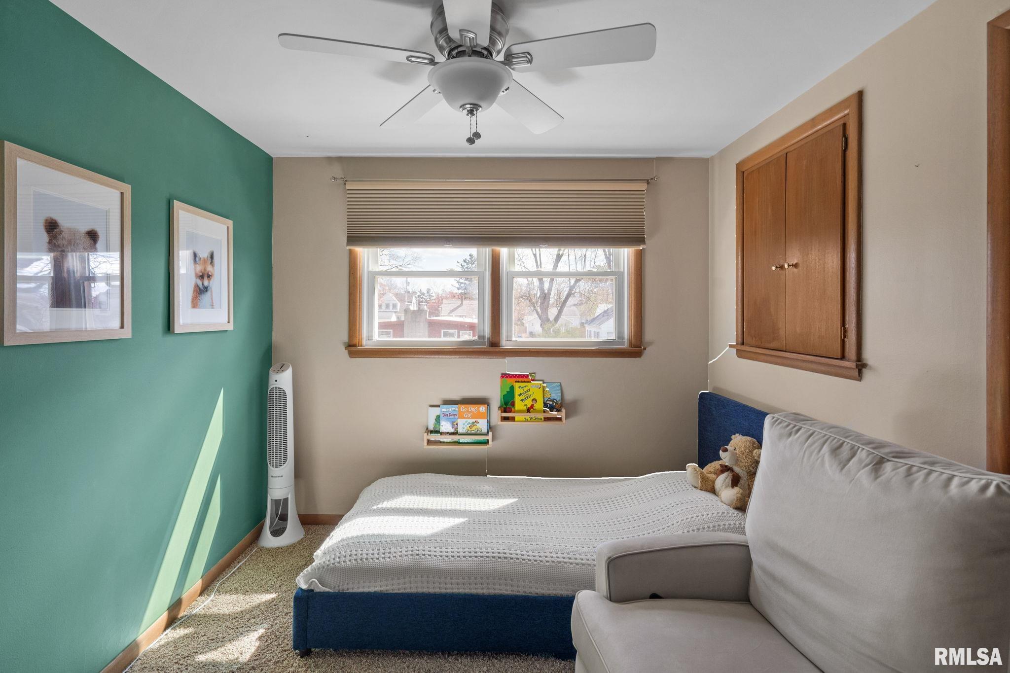 932 Jones Street, Bettendorf, Iowa image 16
