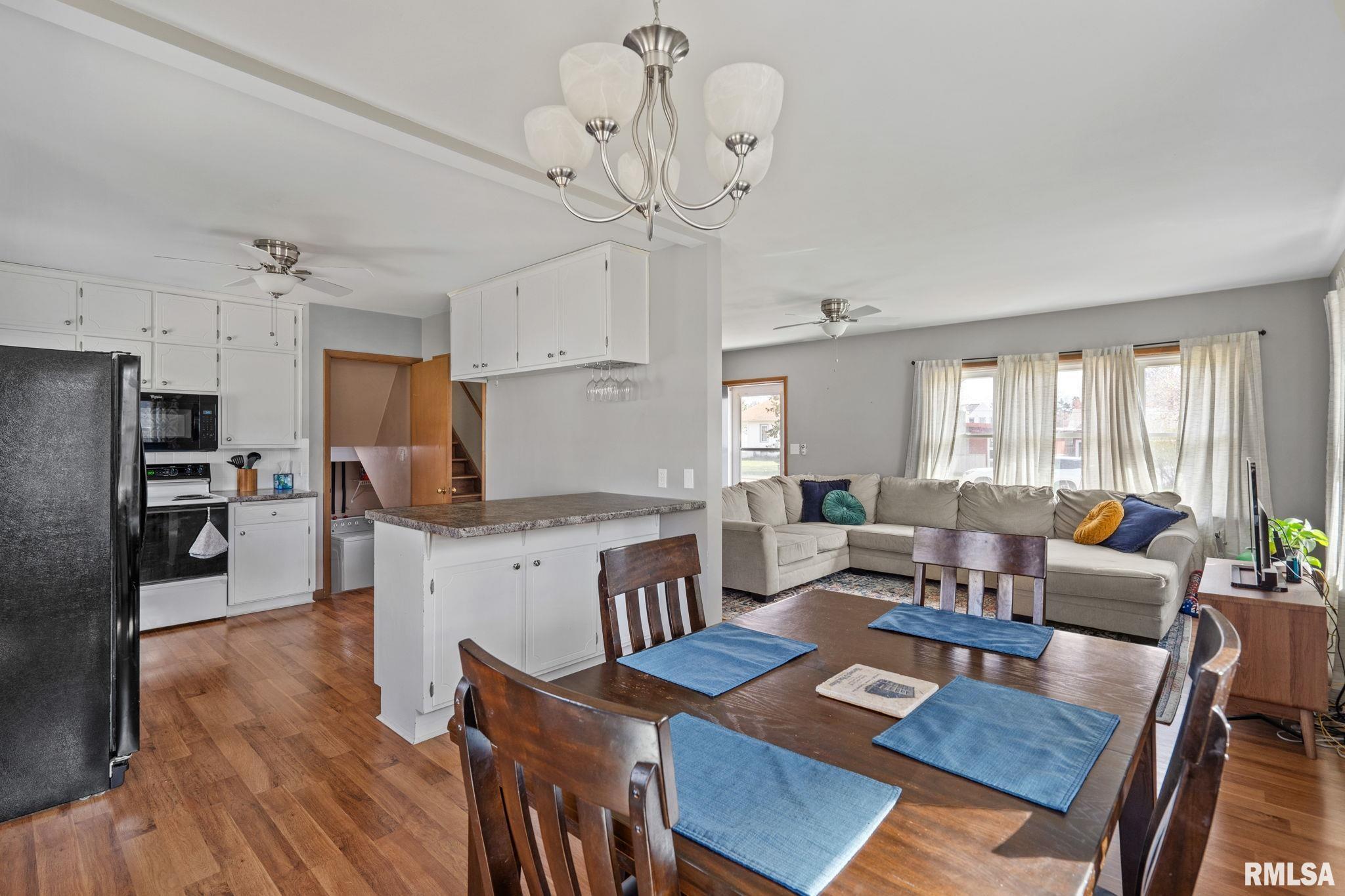 932 Jones Street, Bettendorf, Iowa image 6