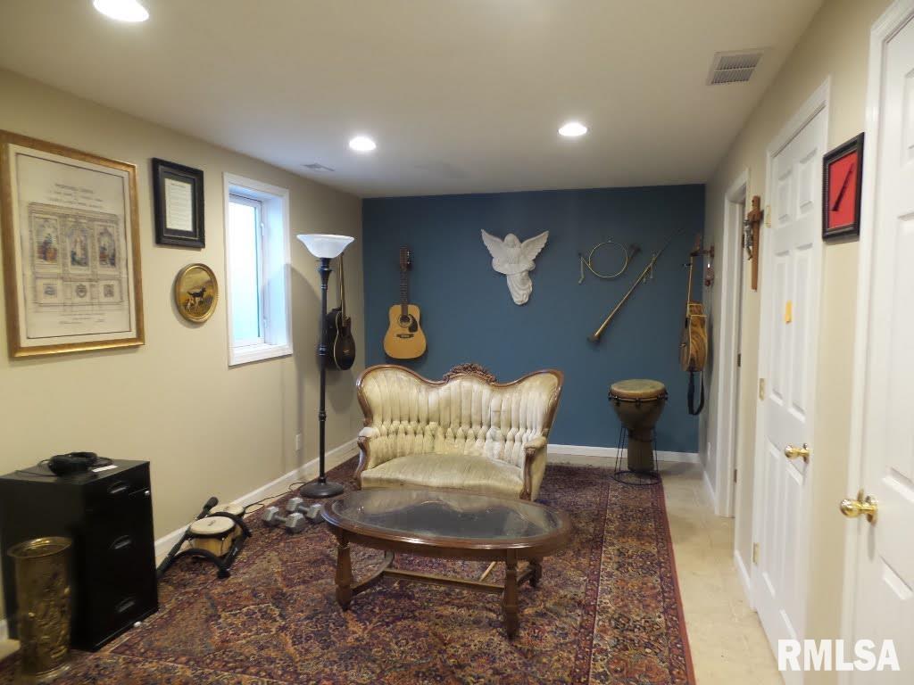 11511 N Scotts Trail, Dunlap, Illinois image 30