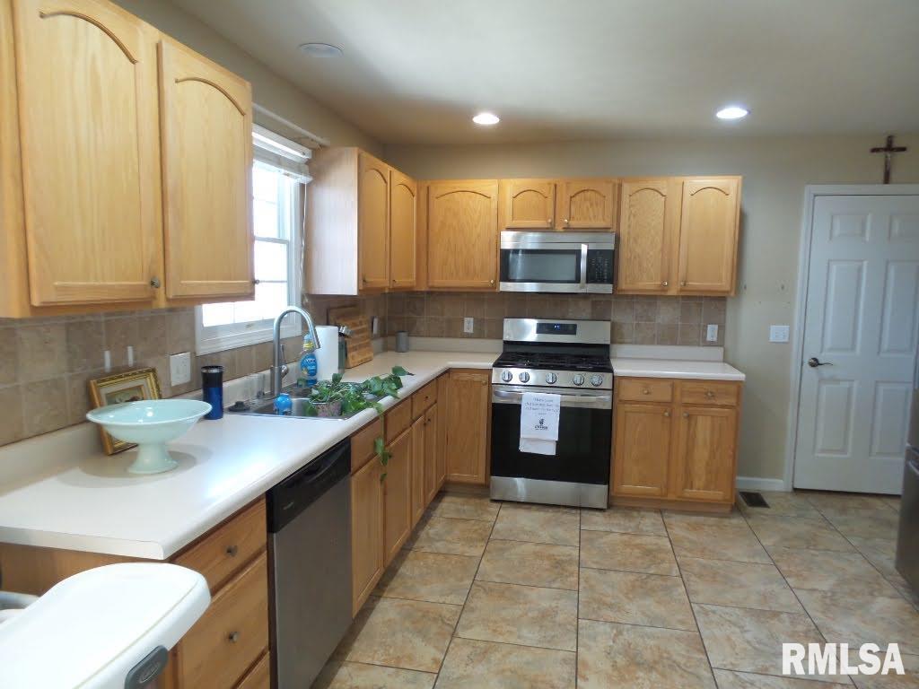 11511 N Scotts Trail, Dunlap, Illinois image 23