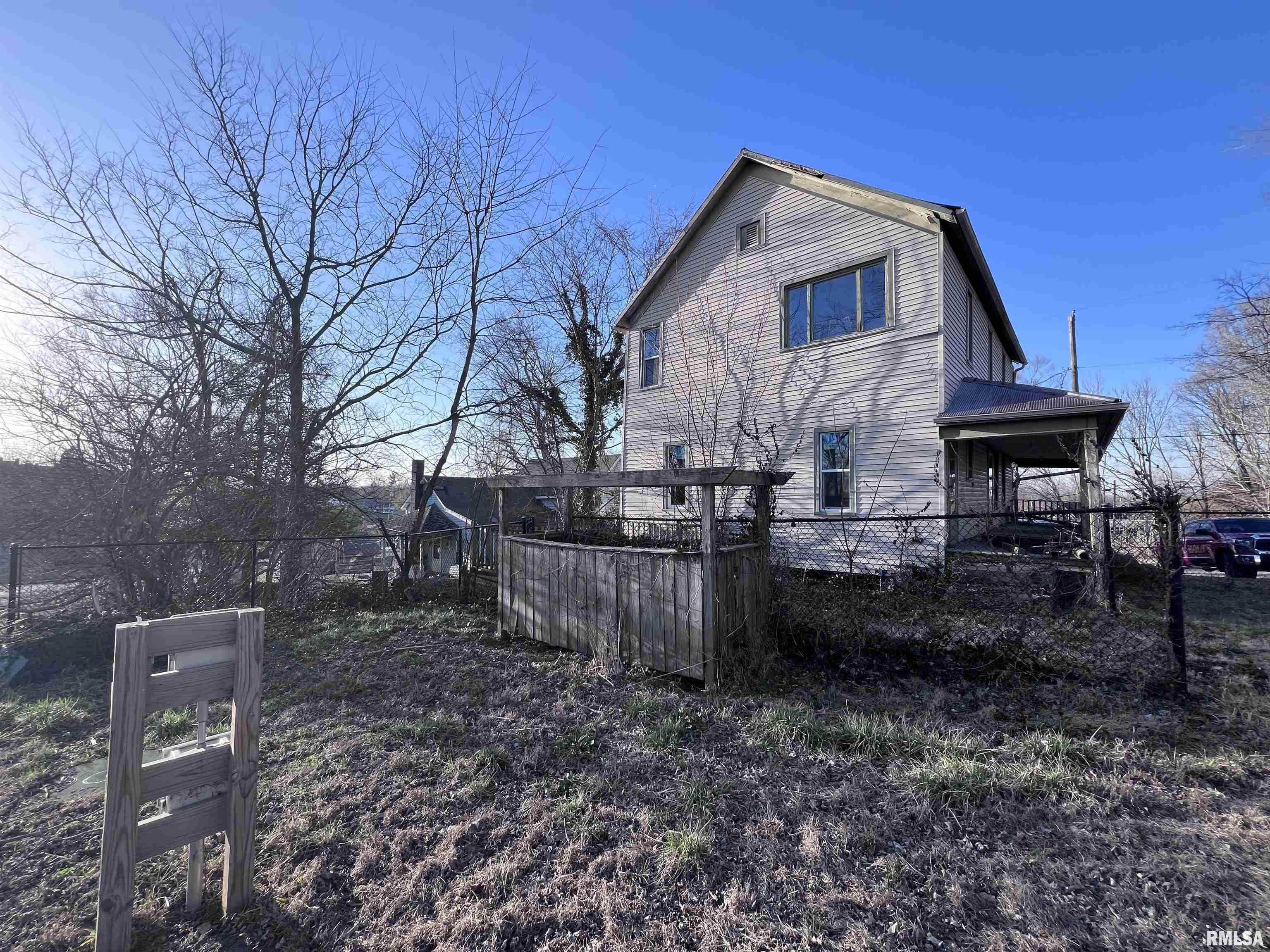 105 E Pine Street, Alto Pass, Illinois image 26