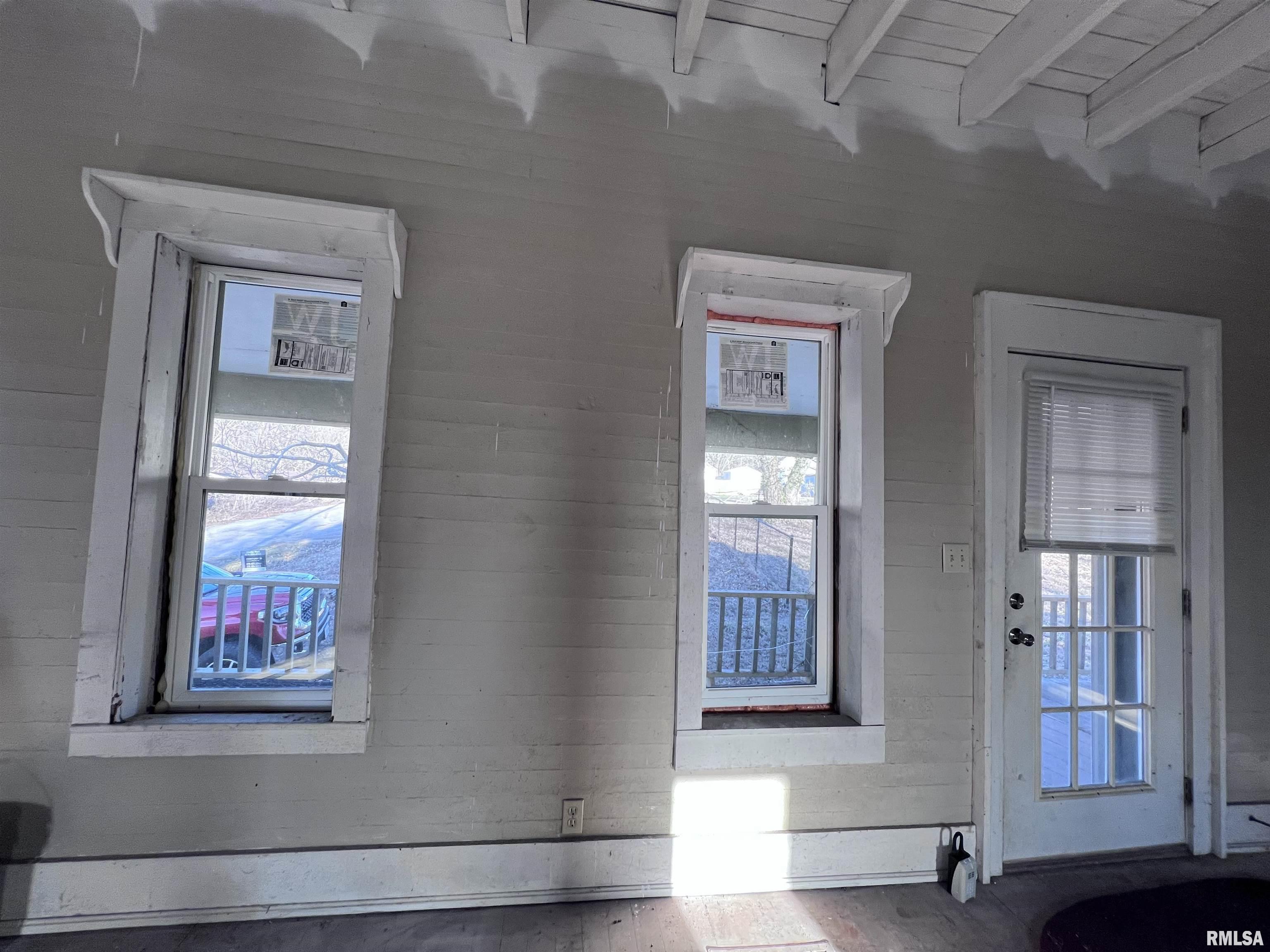 105 E Pine Street, Alto Pass, Illinois image 11