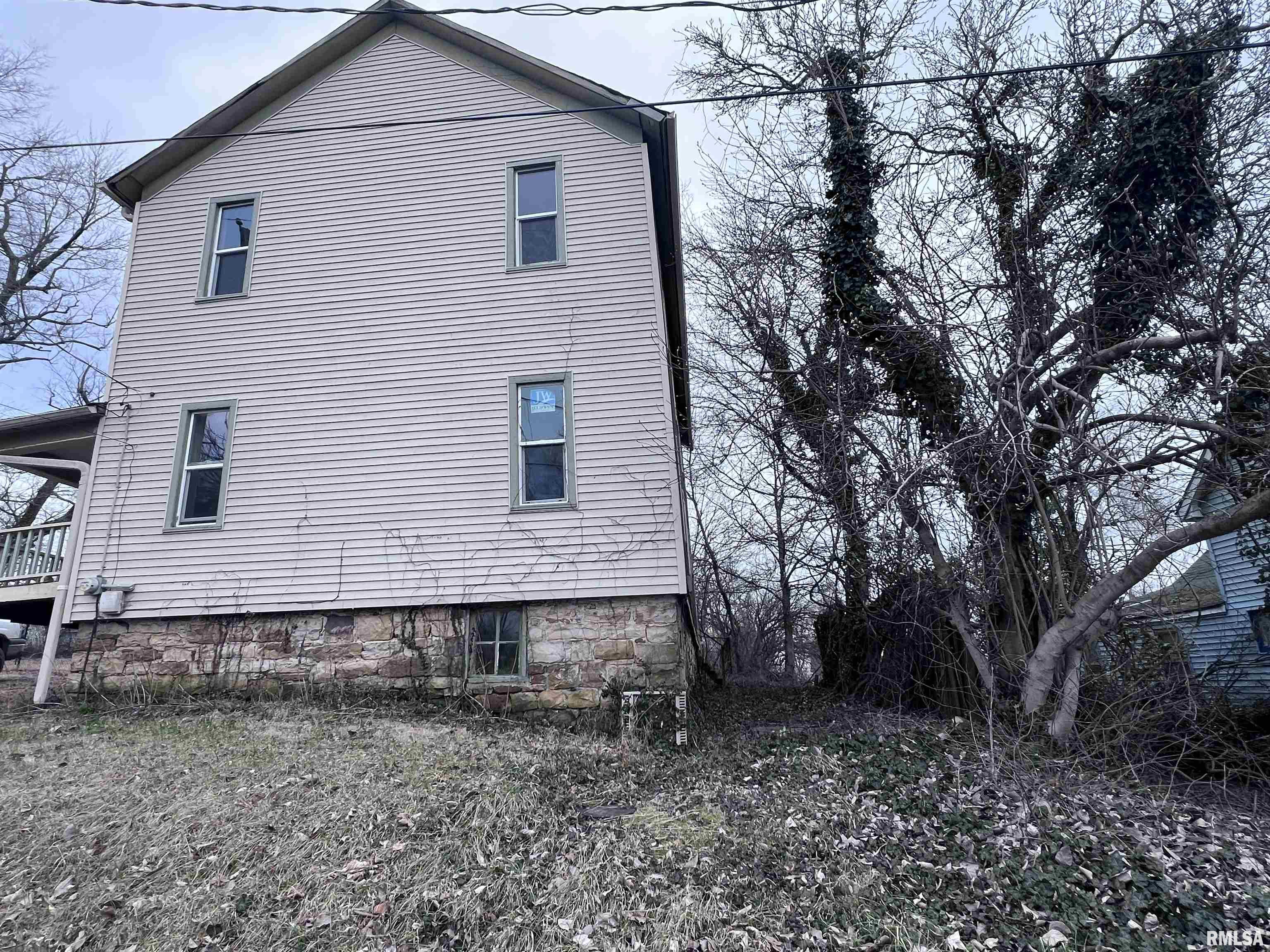 105 E Pine Street, Alto Pass, Illinois image 23