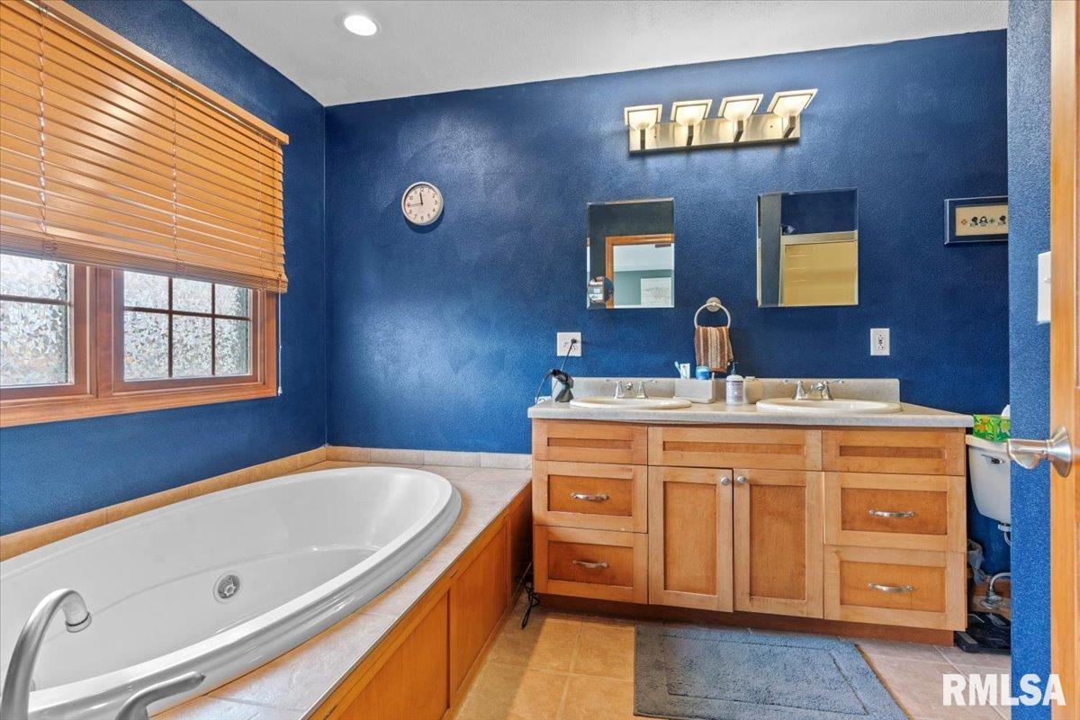 1071 Brittin Place, Sherman, Illinois image 22