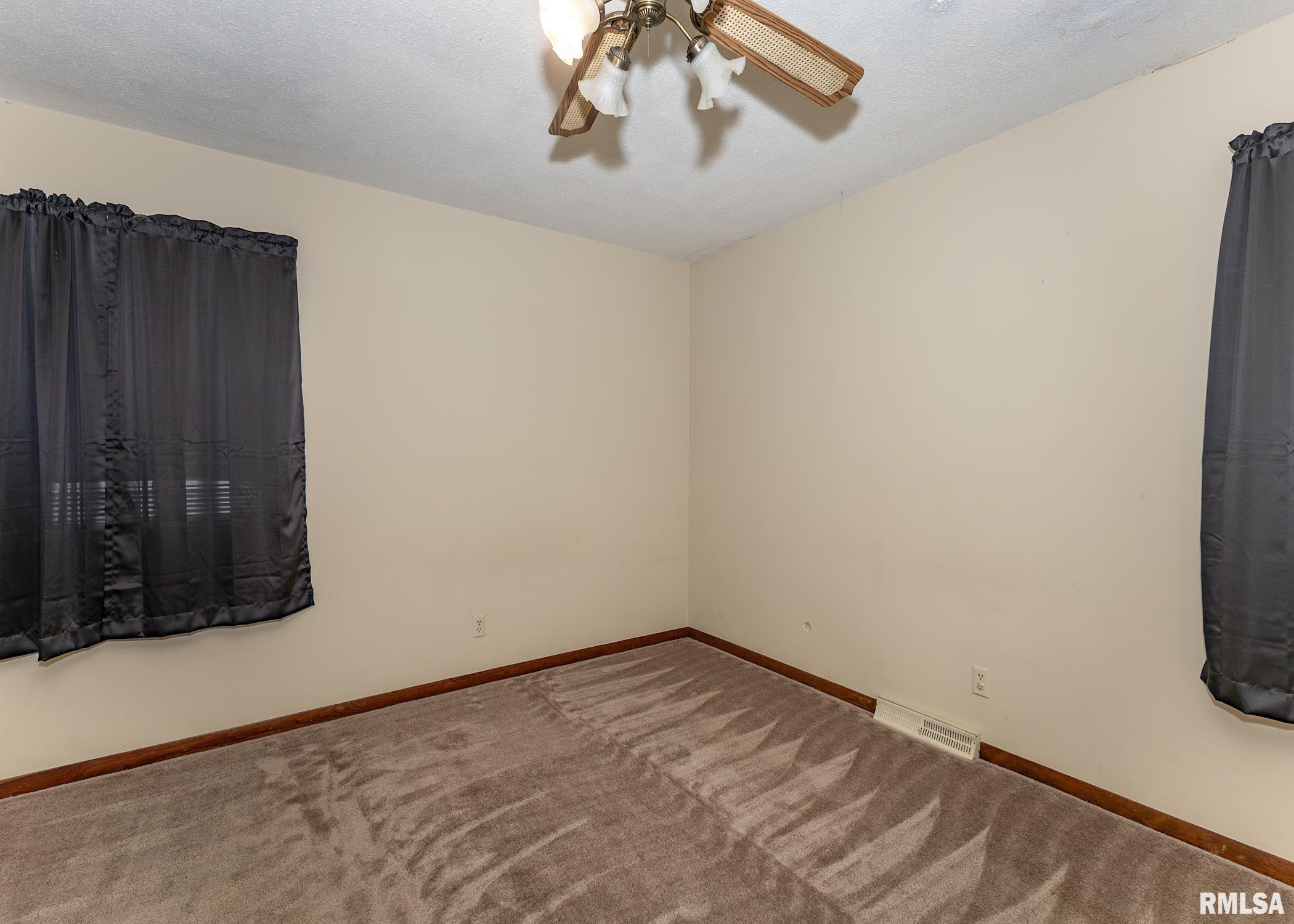 3717 N Linwood Avenue, Davenport, Iowa image 11