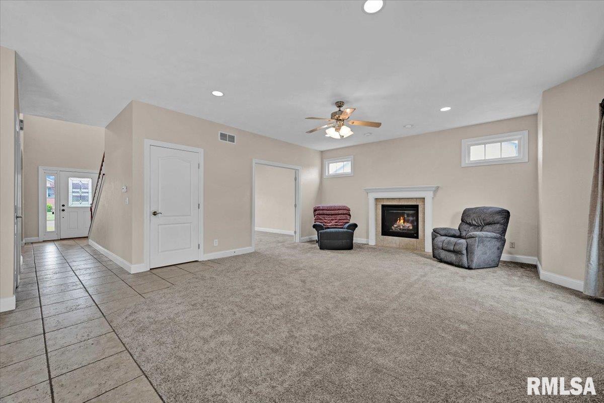 412 Westminster Road, Germantown Hills, Illinois image 6